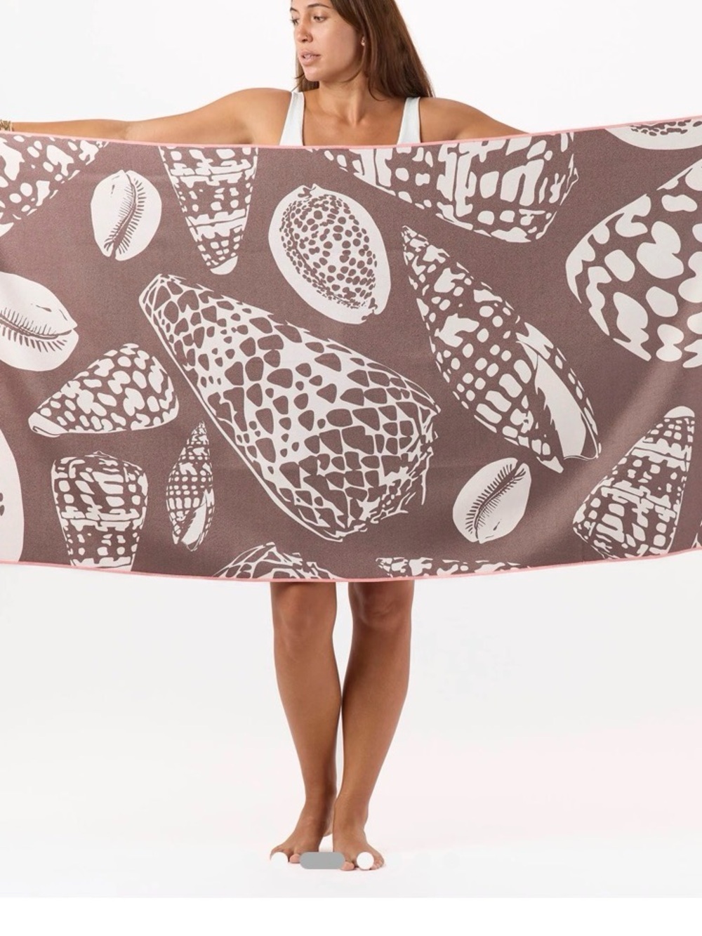 ALOHA Collection Shell Shoreline Coconut beach pool Brown LARGE Towel SOLD OUT